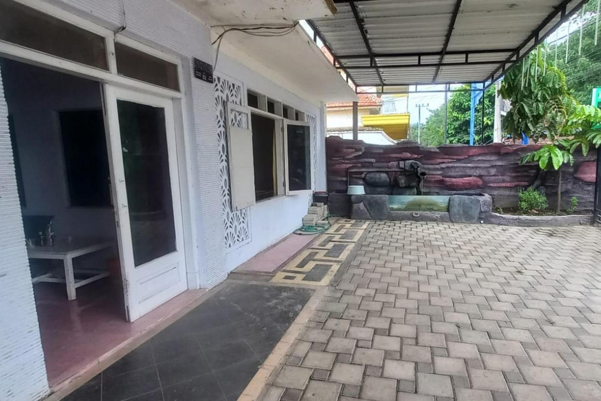 Fortuna Hotel Redpartner Near Exit Tol Paiton Экстерьер фото